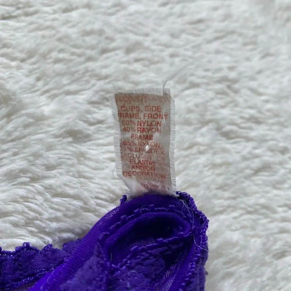 Vintage Trendsetters Purple Underwire Women’s Lace Bra - Picture 4 of 4